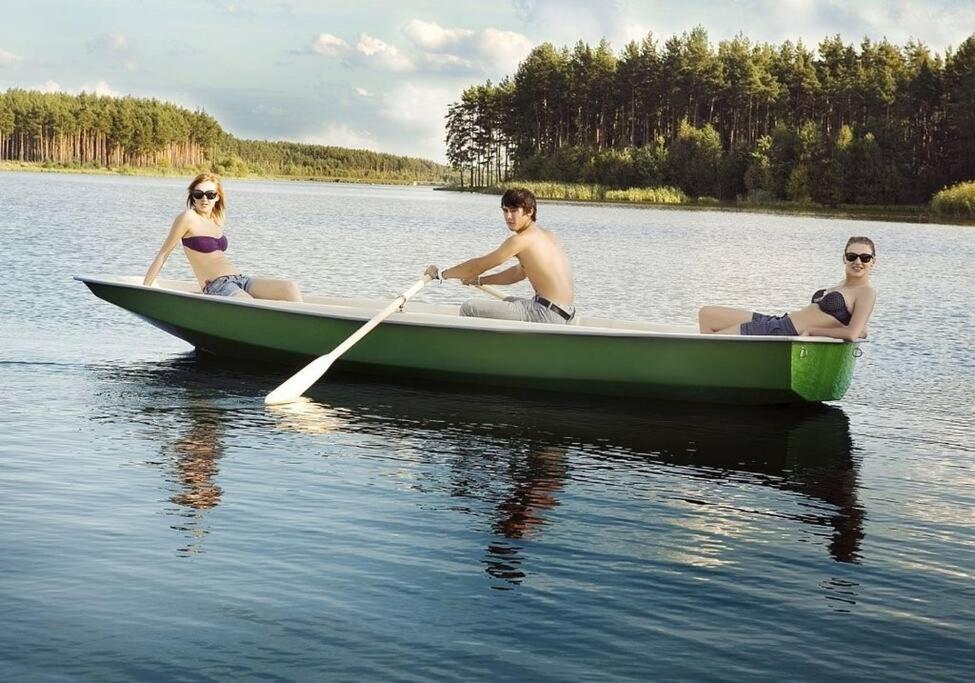 Bungalow Direkt Am See, Mit Eigenem Boot Roding Exteriör bild